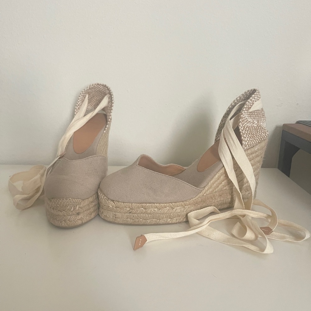 Castañer Chiara 80 canvas wedge espadrilles / IT39 / US 9 - Tan